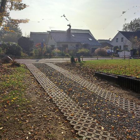 Moderne Ferienwohnung Fuer Familien Im Dachgeschoss Bosau المظهر الخارجي الصورة